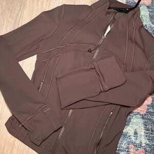 Lululemon Define Cropped Jacket Nulu Espresso Size 6